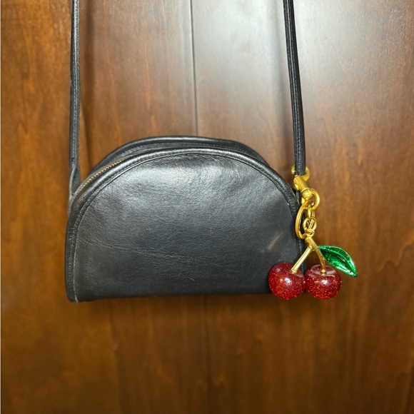 🖤 Vintage Coach Black Kimble Crossbody Bag 🖤 - Picture 1 of 9